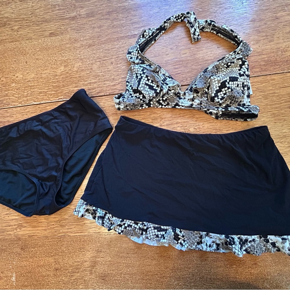 Black and Snake Print Bikini Set